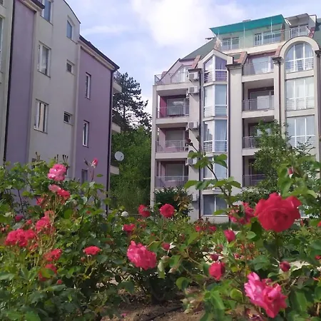 Hills Апартаменты Каварна