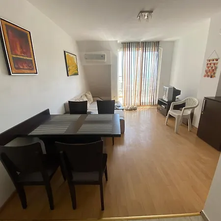 Апартаменты Hills *