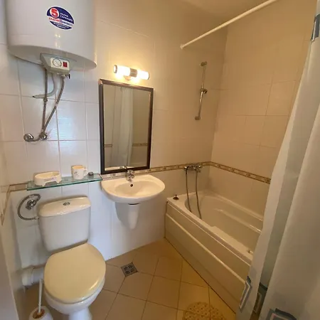 Hills Каварна