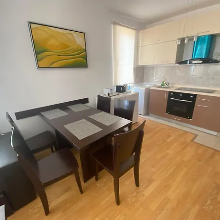 Hills * Каварна