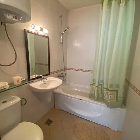 Hills Апартаменты *