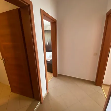 Апартаменты Hills