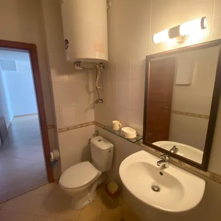 Hills Каварна