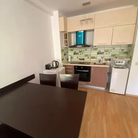 Hills * Каварна