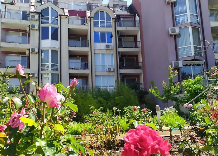 Апартамент Hills *