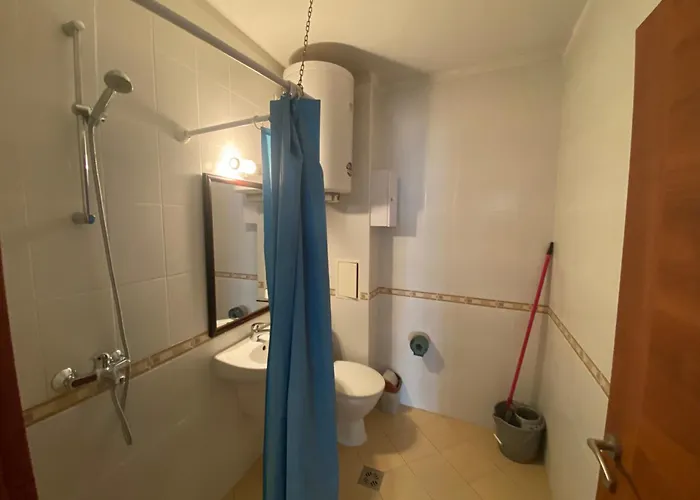 Hills Каварна