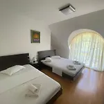 Hills Appartement Kavarna