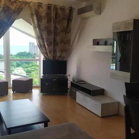 Hills Apartment