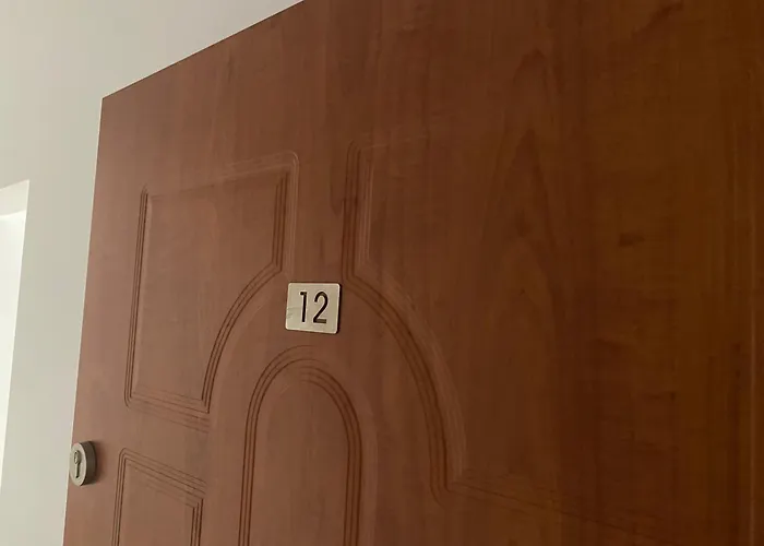 Hills كافارنا